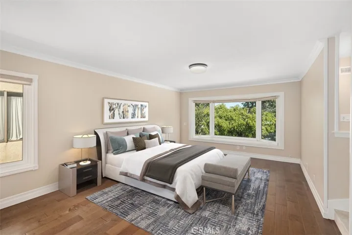 Large primary room.
Note: Photo is virtually staged.