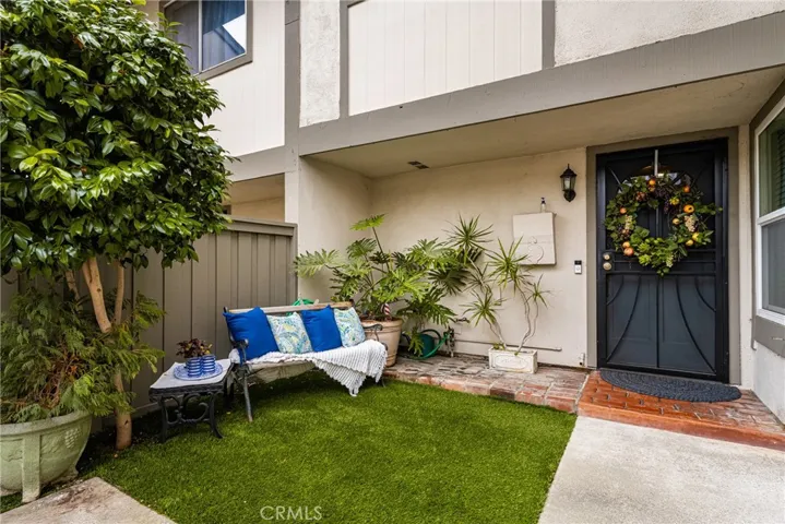 17482 Via Lindo 117, Tustin, California 92780