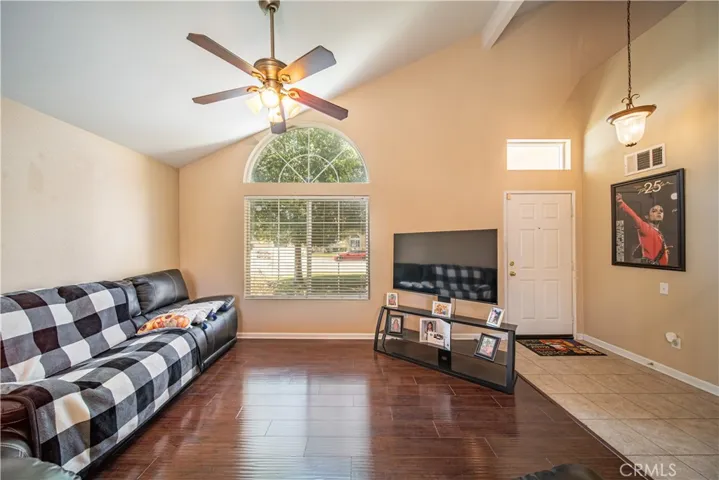 1018 Jude Court, San Jacinto, California 92583