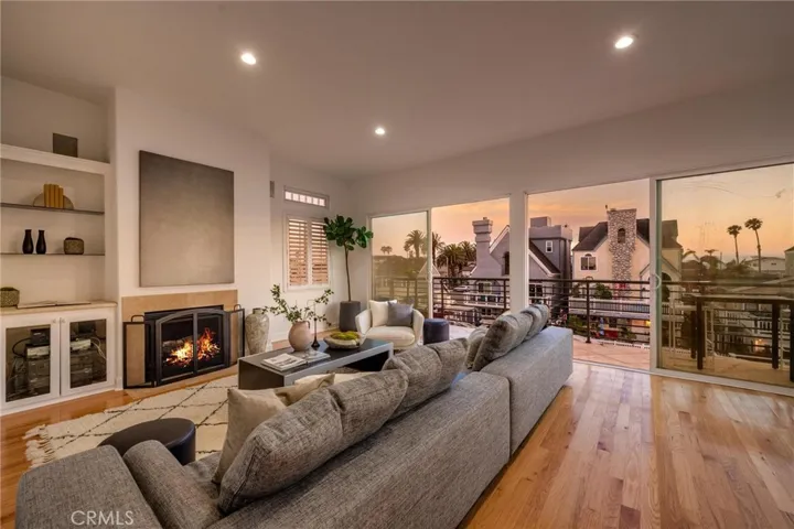16771 Bayview Drive, Sunset Beach, California 90742