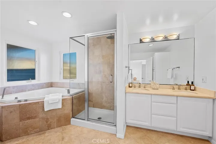 16771 Bayview Drive, Sunset Beach, California 90742