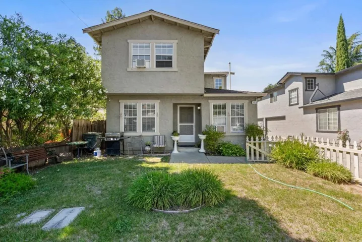 85 W 1st Street, Morgan Hill, California 95037