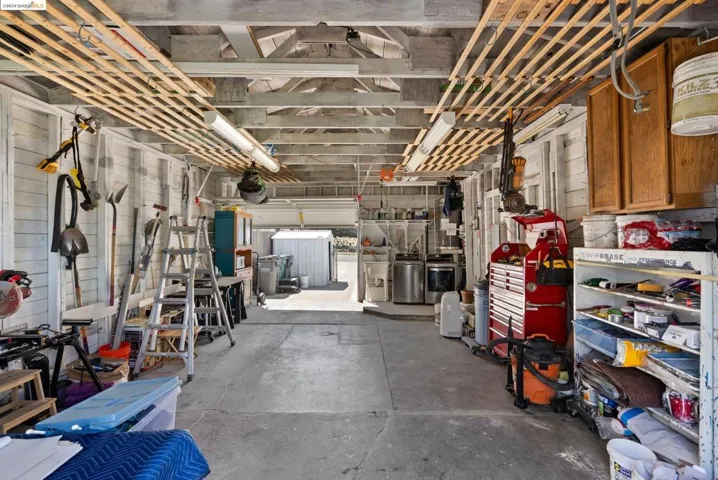3141 64th Avenue, Oakland, California 94605