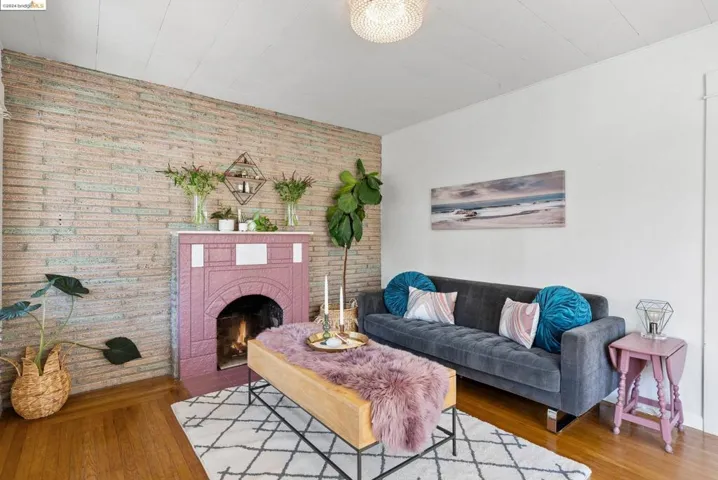 3141 64th Avenue, Oakland, California 94605