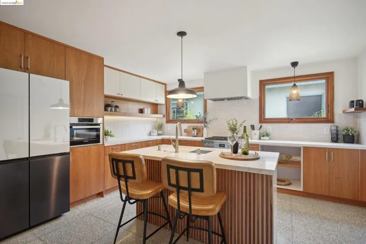 4027 Canon Ave, Oakland, California 94602
