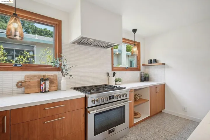 4027 Canon Ave, Oakland, California 94602