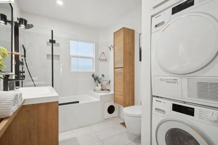 4027 Canon Ave, Oakland, California 94602