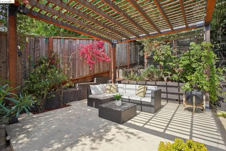 4027 Canon Ave, Oakland, California 94602