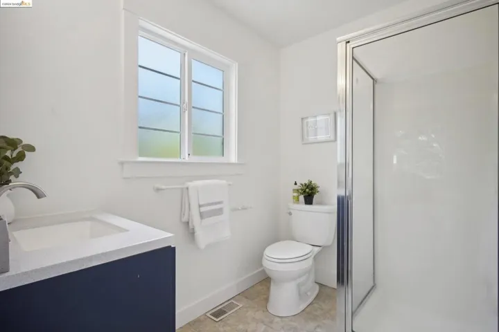 4027 Canon Ave, Oakland, California 94602