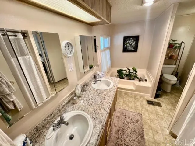 Master Bath/Spa