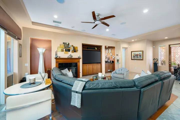 32-web-or-mls-SPSpyglass-32