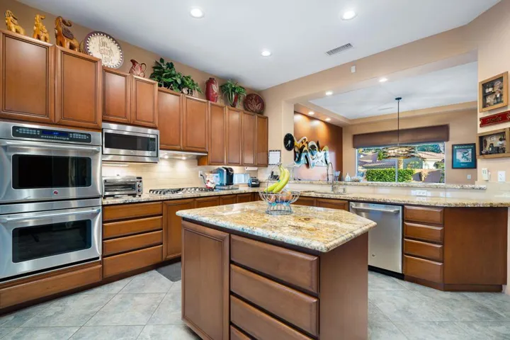 48-web-or-mls-SPSpyglass-48