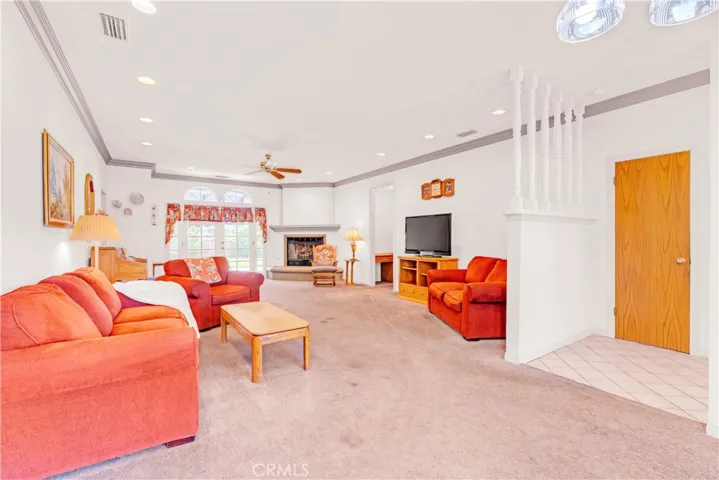 1014 Livermont Lane, Duarte, California 91010