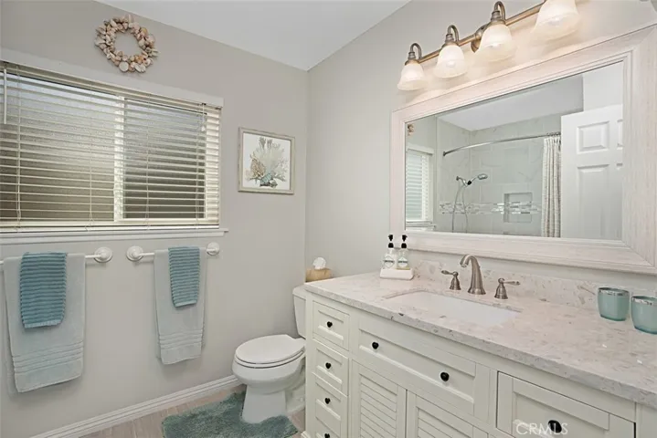Upstairs hallway bathroom.