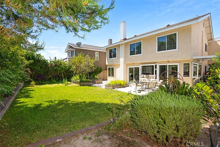 Spacious & private backyard.
