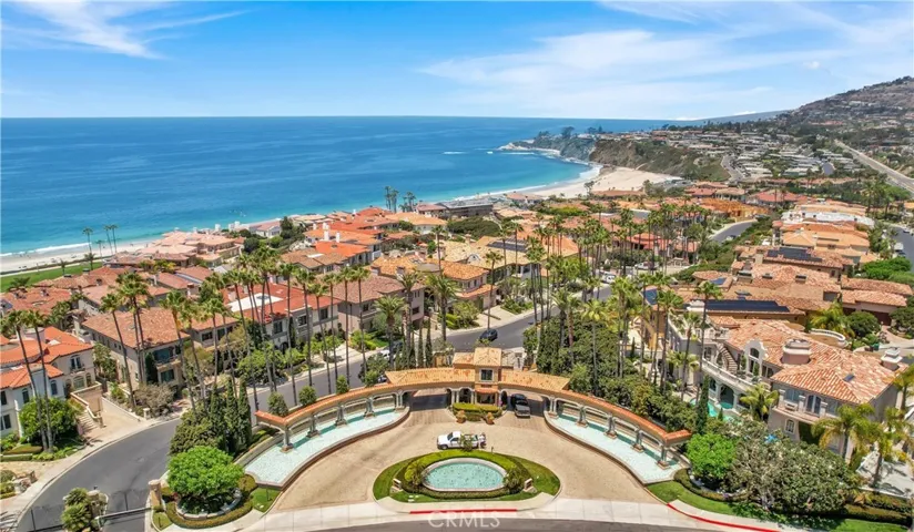 The incomparable Ritz Cove Community!