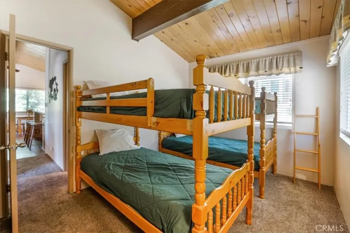 39030 Willow Landing Road, Big Bear Lake, California 92315