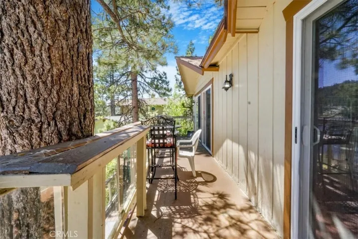 39030 Willow Landing Road, Big Bear Lake, California 92315