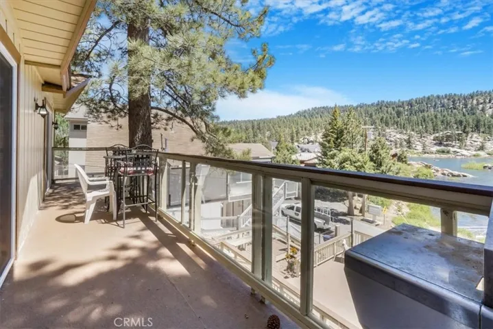 39030 Willow Landing Road, Big Bear Lake, California 92315