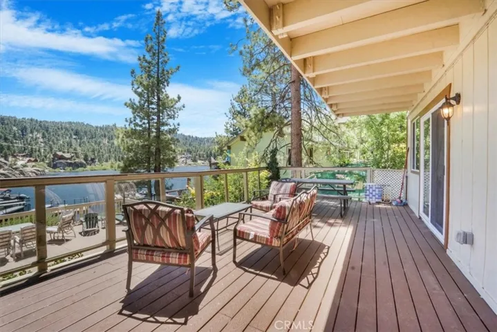 39030 Willow Landing Road, Big Bear Lake, California 92315
