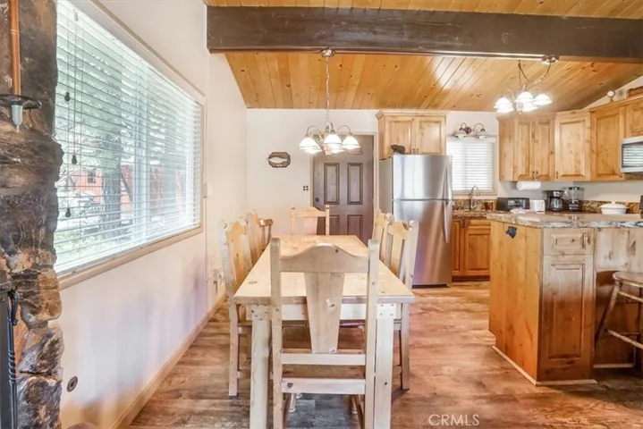 39030 Willow Landing Road, Big Bear Lake, California 92315