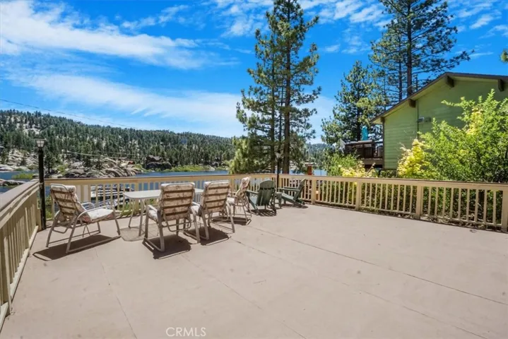 39030 Willow Landing Road, Big Bear Lake, California 92315