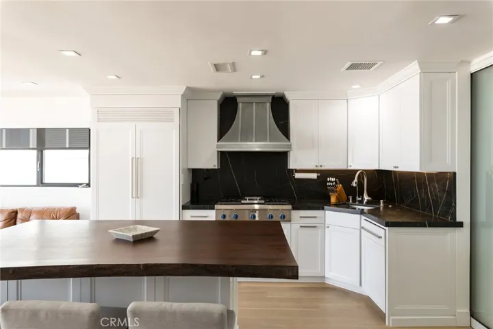 1514 The Strand, Hermosa Beach, California 90254