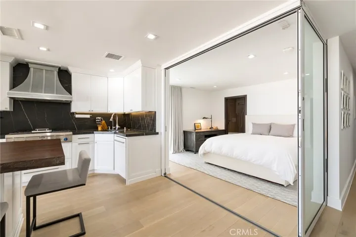 1514 The Strand, Hermosa Beach, California 90254