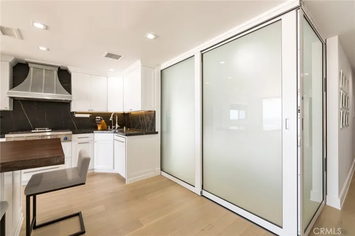 1514 The Strand, Hermosa Beach, California 90254