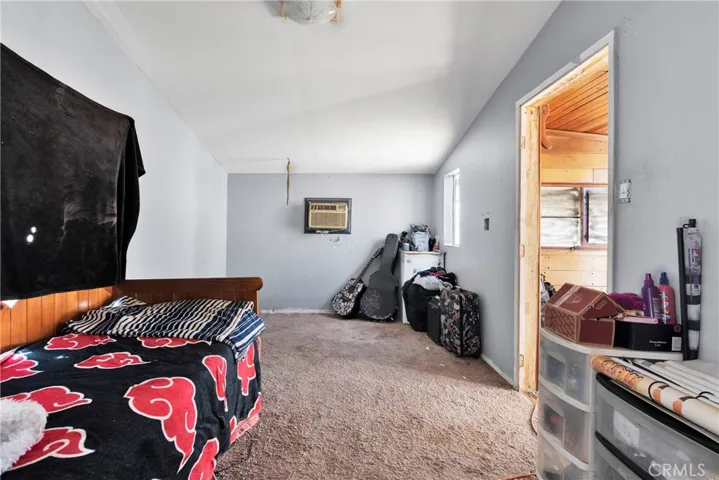 9339 Vinton Road, Phelan, California 92371