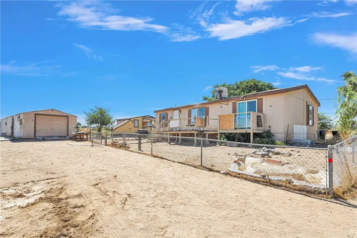 9339 Vinton Road, Phelan, California 92371
