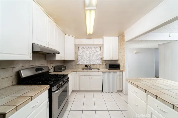 6191 San Lorenzo, Buena Park, California 90620