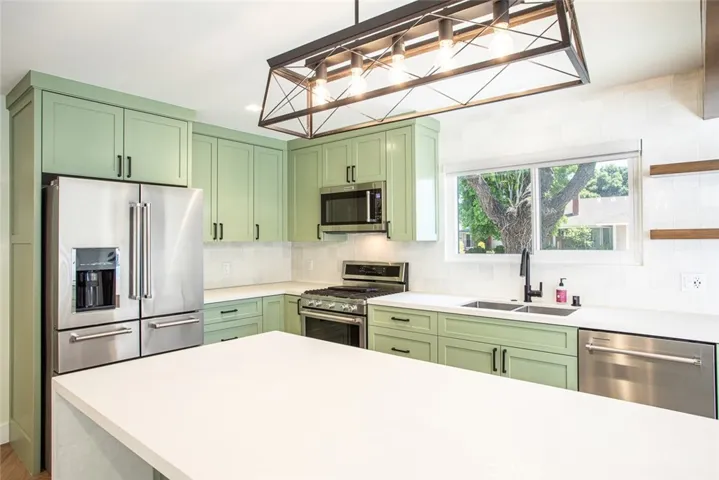 5441 Saratoga Street, Yorba Linda, California 92886
