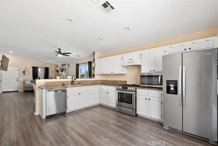 30202 Chester Morrison Way, Menifee, California 92584