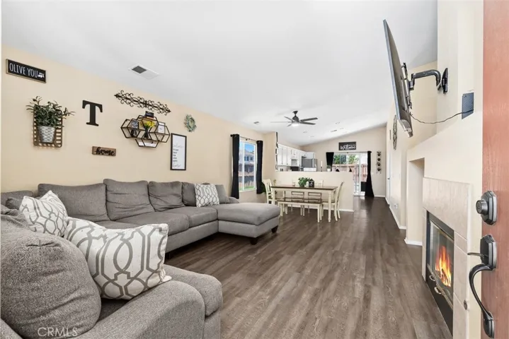 30202 Chester Morrison Way, Menifee, California 92584