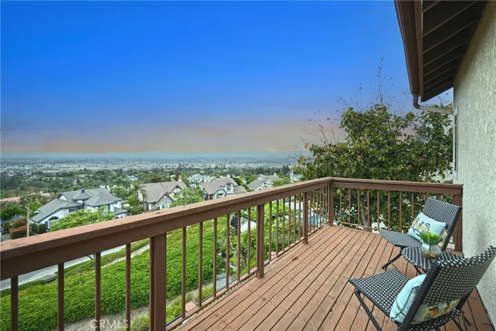 550 S Londerry Lane, Anaheim, California 92807