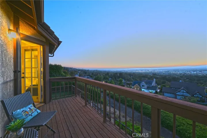 550 S Londerry Lane, Anaheim, California 92807