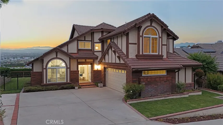 550 S Londerry Lane, Anaheim, California 92807