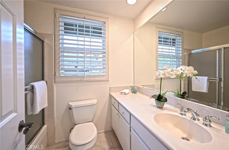 550 S Londerry Lane, Anaheim, California 92807