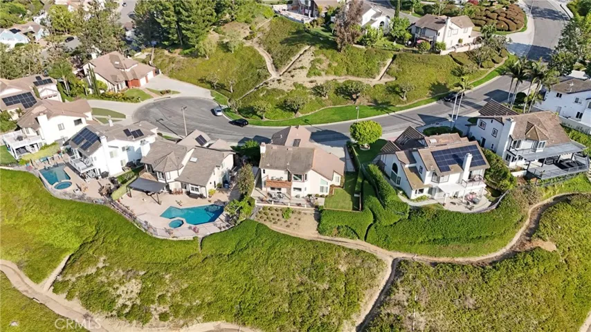 550 S Londerry Lane, Anaheim, California 92807