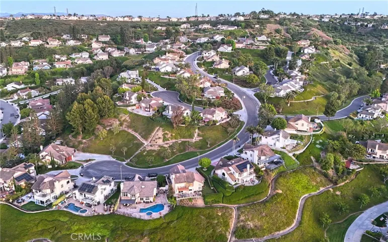 550 S Londerry Lane, Anaheim, California 92807