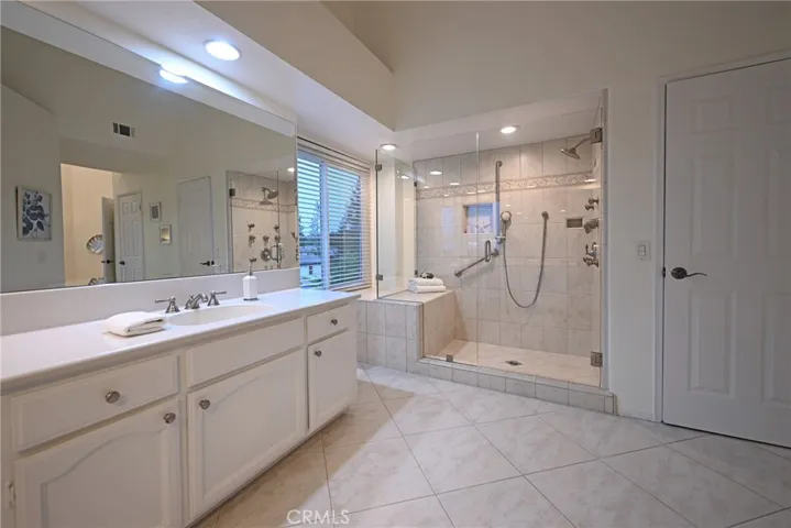 550 S Londerry Lane, Anaheim, California 92807