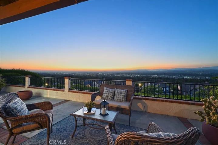 550 S Londerry Lane, Anaheim, California 92807