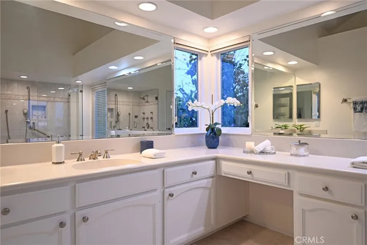 550 S Londerry Lane, Anaheim, California 92807