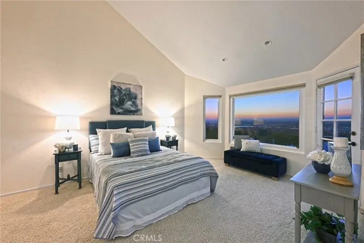550 S Londerry Lane, Anaheim, California 92807