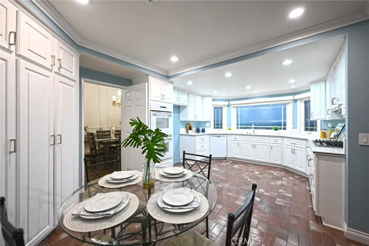 550 S Londerry Lane, Anaheim, California 92807