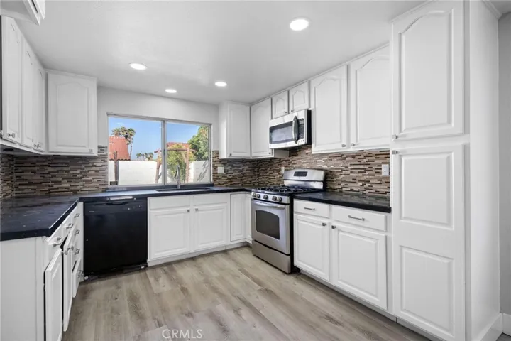 28790 Avenida Condesa, Cathedral City, California 92234