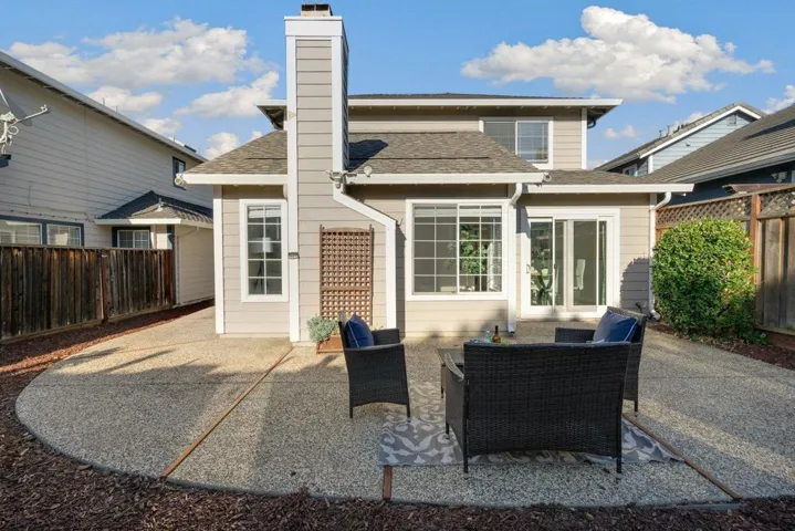 905 Kara Way, Campbell, California 95008