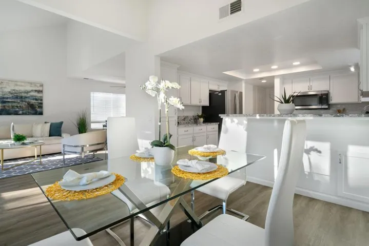 905 Kara Way, Campbell, California 95008
