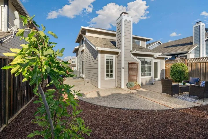 905 Kara Way, Campbell, California 95008